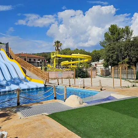 Mobil-home Avec Terrasse A Hyeres, Ideal Pour 4 Personnes - Api-1-52-1135 مكان تخييم *
